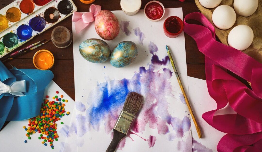 How to Master Mixed Media & Collage: Transform Everyday Materials Into Art